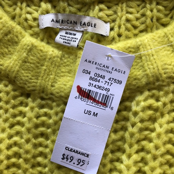🔥NWT🔥 American Eagle Outfitters Cropped Chunky Knit Women’s Sweater - Picture 4 of 7